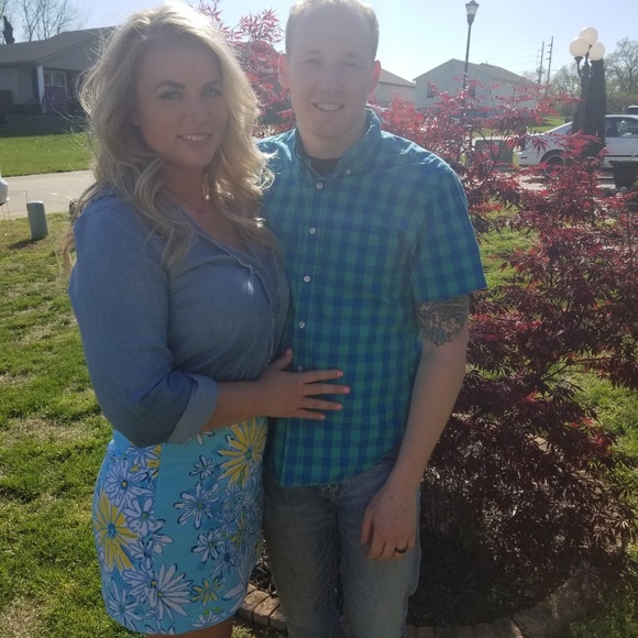 Meet your Posher, Elizabeth - Picture 3 of 6